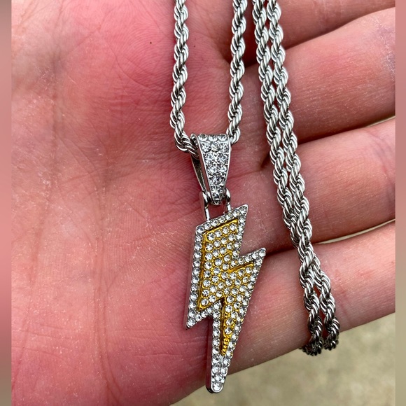 Lighting bolt pendant w Free Chain & Shipping - Picture 5 of 8